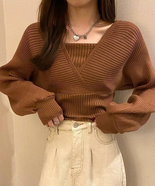 LAC-VERT（ラック・ヴェール）の「オフショル風スクエアネックドルマンニット（ニット/セーター・レディース・ブラック/ブラウン/ホワイト/ピンク・FREE）」の6枚目の写真