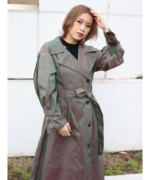 MURUA（ムルーア）の「タックスリーブシャンブレートレンチコート（トレンチコート・レディース・ベージュ/カーキ・FREE）」の20枚目の写真