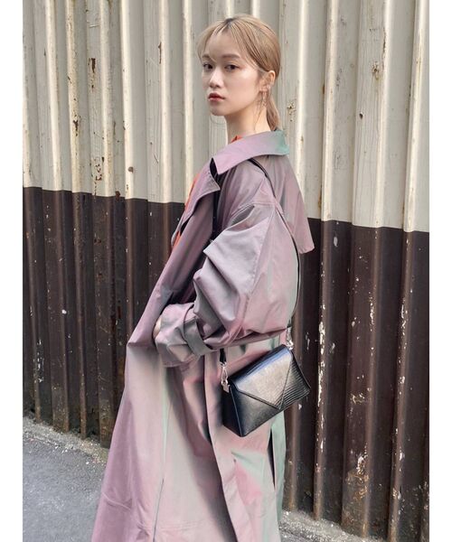 MURUA（ムルーア）の「タックスリーブシャンブレートレンチコート（トレンチコート・レディース・ベージュ/カーキ・FREE）」の17枚目の写真