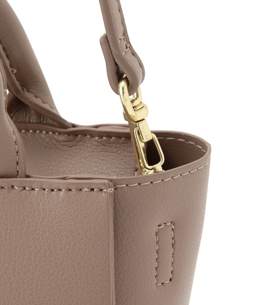 Legato Largo（レガートラルゴ）の「【Legato Largo】かるいかばんミニショルダーバッグ（ショルダーバッグ・レディース・キナリ/ベージュ系その他/ブラック・FREE）」の17枚目の写真