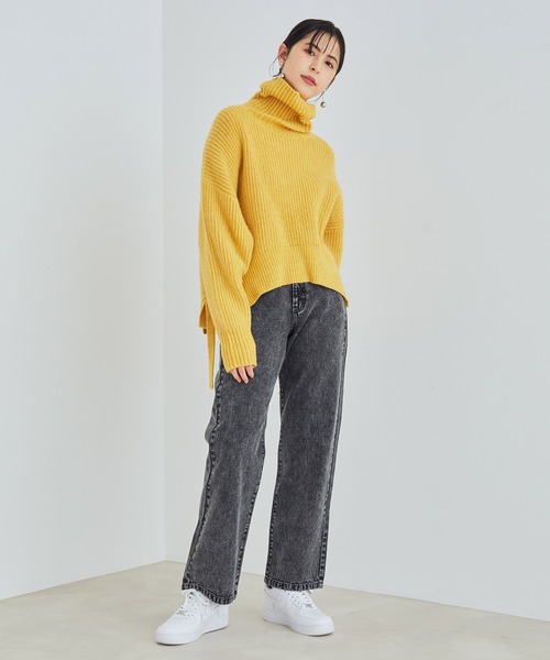 vis-`a-vis（ビサビ）の「【WEB限定】ケミカルウォッシュデニムストレートパンツ（デニムパンツ・レディース・ブラック系その他/ブルー系その他6・SS/S/L/M）」の4枚目の写真