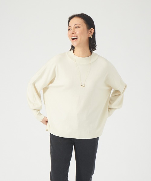 abahouse mavie(アバハウスマヴィ)の「レーヨンアクリルビッグPO(ニット/セーター・レディース・ブラック/ホワイト/グリーン・フリー)」の1枚目の写真