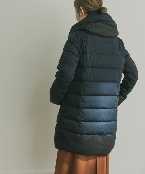 YOSOOU（ヨソオウ）の「YOSOOU　TWO PIECE COLLAR COAT（ダウンジャケット/コート・レディース・ネイビー・2/3）」の3枚目の写真