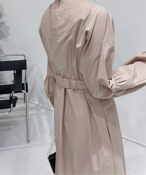 Jewelobe（ジュエローブ）の「クロップドボリュームトップス×ノースリワンピセットアップ（ワンピース・レディース・ピンク/アイボリー/ブラック/ライトグレー・FREE）」の9枚目の写真