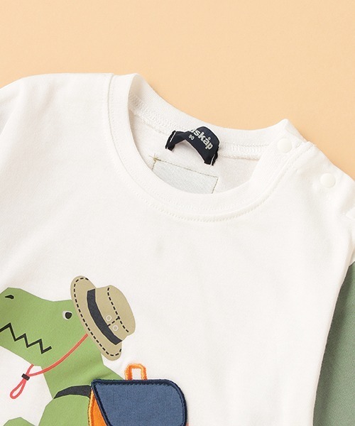 kladskap(クレードスコープ)の「アウトドアザウルス長袖Tシャツ(Tシャツ/カットソー・キッズ・オフホワイト/ネイビー・120cm/80cm/110cm/100cm/130cm/90cm)」の5枚目の写真