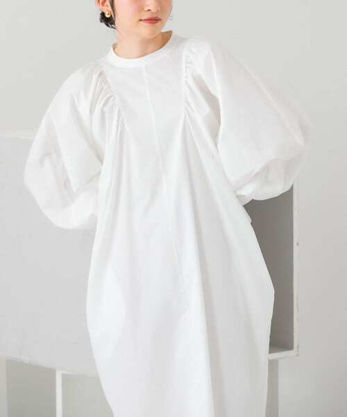 KBF（ケイビーエフ）の「ギャザーボリュームワンピース（ワンピース・レディース・オフホワイト/ベージュ/ブラック・ONE）」の5枚目の写真