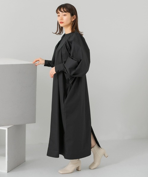 KBF（ケイビーエフ）の「ギャザーボリュームワンピース（ワンピース・レディース・オフホワイト/ベージュ/ブラック・ONE）」の17枚目の写真