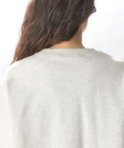 niko and...(ニコアンド)の「【Letters 8】コラボロゴ裏毛プルオーバー(スウェット・レディース・ネイビー/イエロー/グリーン/ナチュラル・FREE)」の12枚目の写真