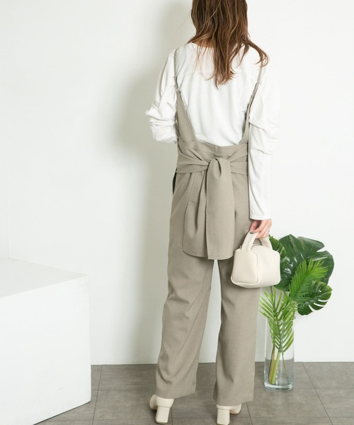 KBF（ケイビーエフ）の「BACKリボンサロペット（サロペット/オーバーオール・レディース・ブラック/ブラウン系その他/ベージュ系その他・ONE）」の5枚目の写真