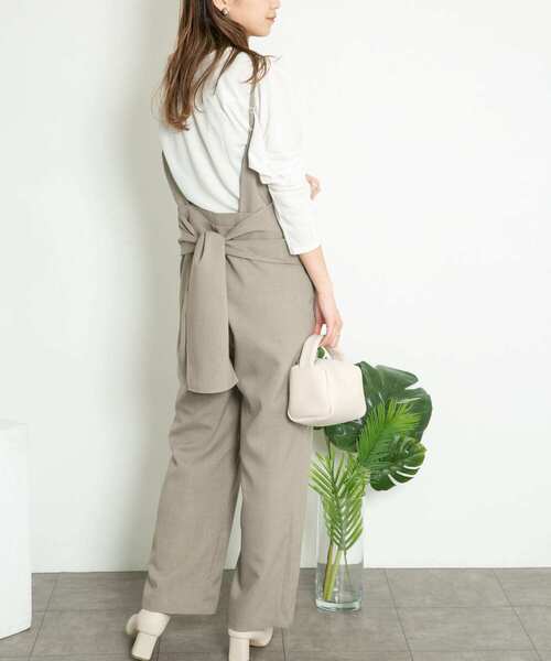 KBF（ケイビーエフ）の「BACKリボンサロペット（サロペット/オーバーオール・レディース・ブラック/ブラウン系その他/ベージュ系その他・ONE）」の6枚目の写真