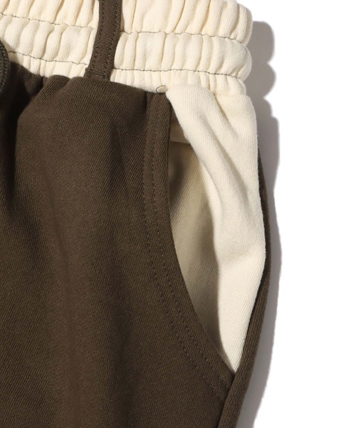 atmos pink(アトモスピンク)の「atmos pink 配色オーバーサイズスウェットパンツ(スウェットパンツ・レディース・ブラック/グレー/カーキ・FREE)」の6枚目の写真