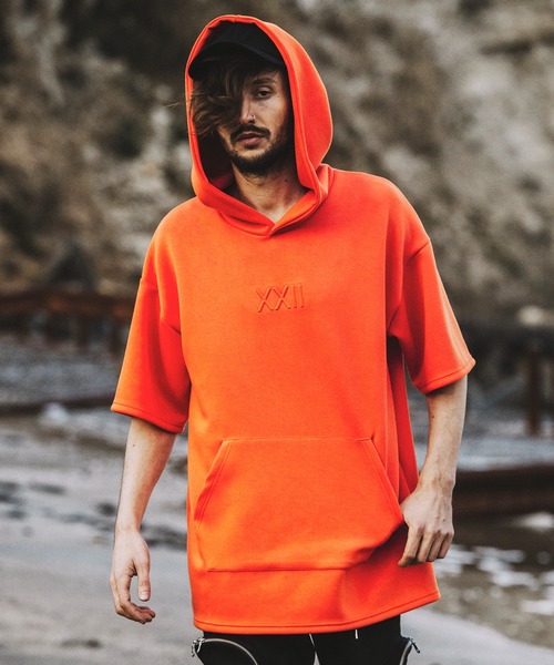 NO ID.（ノーアイディ）の「【NO ID.】Emboss Print Big Parka / ☆ エンボス プリント ビッグ パーカ（パーカー・メンズ・ブラック/ベージュ/カーキ/オレンジ・ONE SIZE）」の18枚目の写真