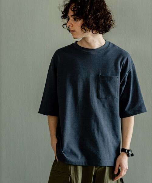 THE SHOP TK （ザ ショップ ティーケー ）の「◆【ひんやりサラサラ】エアドライTシャツ（Tシャツ/カットソー・メンズ・ライトベージュ/チャコールグレー/サックスブルー/オフホワイト/ライトグリーン/レモンイエロー・05/03/01/02/04）」の3枚目の写真