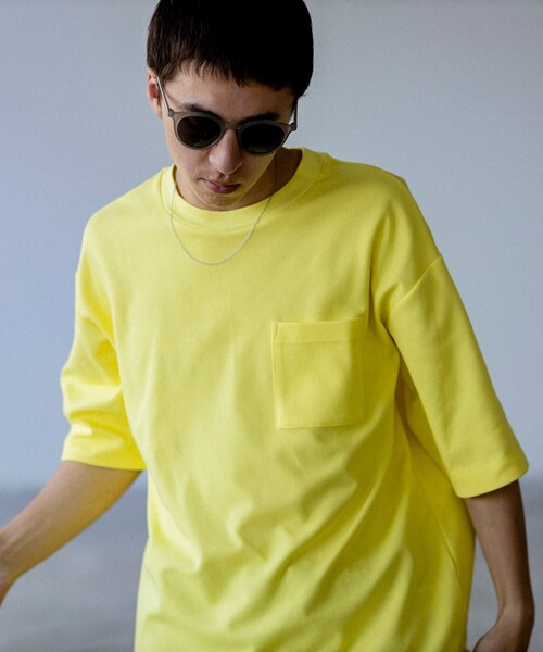 THE SHOP TK （ザ ショップ ティーケー ）の「◆【ひんやりサラサラ】エアドライTシャツ（Tシャツ/カットソー・メンズ・ライトベージュ/チャコールグレー/サックスブルー/オフホワイト/ライトグリーン/レモンイエロー・05/03/01/02/04）」の6枚目の写真