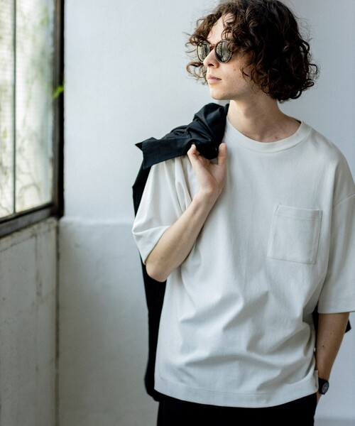 THE SHOP TK （ザ ショップ ティーケー ）の「◆【ひんやりサラサラ】エアドライTシャツ（Tシャツ/カットソー・メンズ・ライトベージュ/チャコールグレー/サックスブルー/オフホワイト/ライトグリーン/レモンイエロー・05/03/01/02/04）」の10枚目の写真