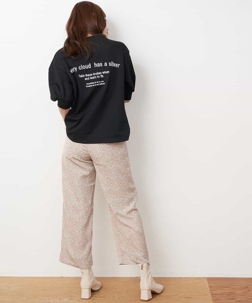 A de a.v.v（アードアー・ヴェ・ヴェ）の「［SET UP対応］バックカレッジロゴ刺繍入りスウェット（Tシャツ/カットソー・レディース・グリーン/ホワイト/ブラック・SMALL/MEDIUM）」の6枚目の写真