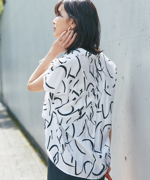 RIVE DROITE（リヴドロワ）の「ドローイングフレンチブラウス（シャツ/ブラウス・レディース・グレー/オフホワイト・FREE）」の4枚目の写真