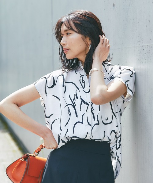 RIVE DROITE（リヴドロワ）の「ドローイングフレンチブラウス（シャツ/ブラウス・レディース・グレー/オフホワイト・FREE）」の3枚目の写真