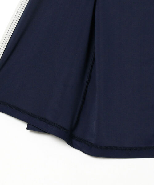 こども ビームス（コドモビームス）の「THE NORTH FACE / ロングスリーブ サンシェイド フルジップ ジャケット 22（110～150cm）（ラッシュガード・キッズ・ネイビー/オフホワイト・110/120/130/140/150）」の11枚目の写真