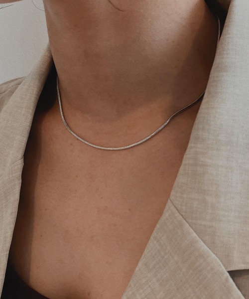 AS KNOW AS plus（アズノゥアズプラス）の「●ガラスハート スネークチェーンネックレス（ネックレス・レディース・ホワイト系その他/ブラウン系その他/グリーン系その他・FREE）」の5枚目の写真