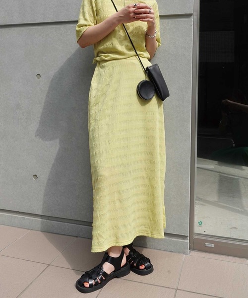 CORNERS（コーナーズ）の「シアーシャーリングスリットスカート（スカート・レディース・ブラック/ブラウン/ベージュ系その他/ライム・M）」の4枚目の写真