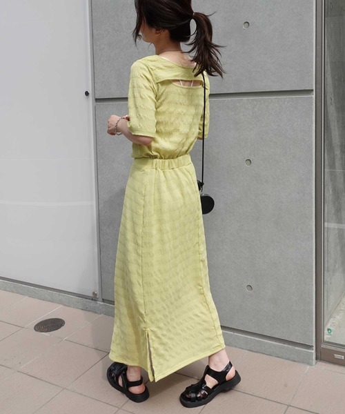 CORNERS（コーナーズ）の「シアーシャーリングスリットスカート（スカート・レディース・ブラック/ブラウン/ベージュ系その他/ライム・M）」の5枚目の写真