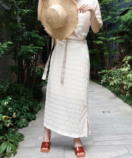 CORNERS（コーナーズ）の「シアーシャーリングスリットスカート（スカート・レディース・ブラック/ブラウン/ベージュ系その他/ライム・M）」の9枚目の写真