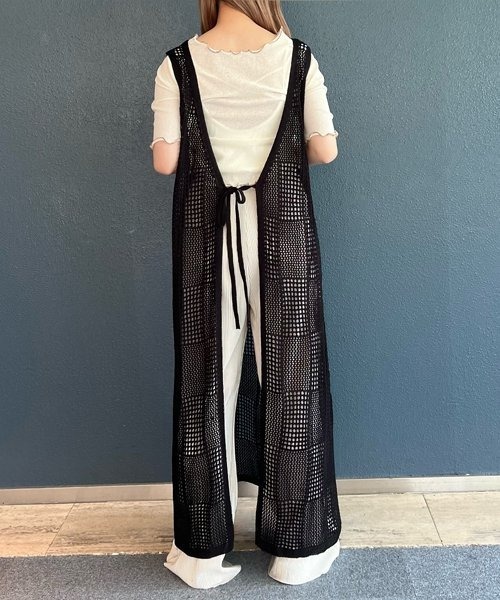 AS KNOW AS PINKY（アズノゥアズピンキー）の「ナチュラルムードなロングジレ（ベスト・レディース・ブラック/ベージュ/オフホワイト・FREE）」の17枚目の写真