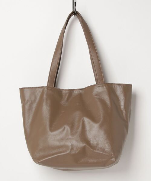 TASINAMI(タシナミ)の「TASINAMI シュリンクレザーショルダーバック (CO-2029)(ショルダーバッグ・レディース・カーキ/イエロー/オレンジ/ボルドー/ブラック/ベージュ・FREE)」の4枚目の写真