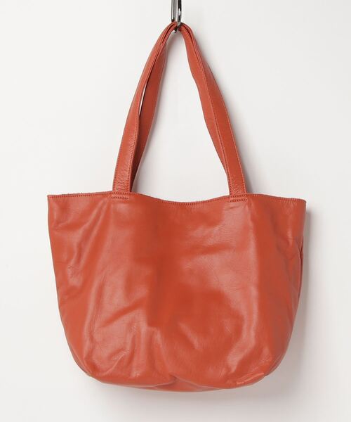 TASINAMI(タシナミ)の「TASINAMI シュリンクレザーショルダーバック (CO-2029)(ショルダーバッグ・レディース・カーキ/イエロー/オレンジ/ボルドー/ブラック/ベージュ・FREE)」の6枚目の写真