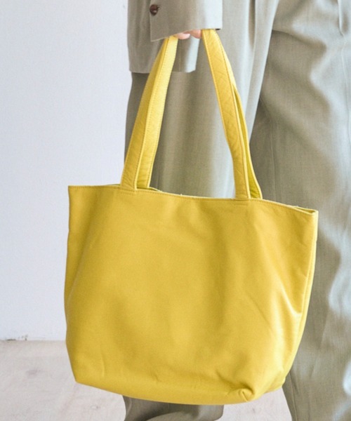 TASINAMI(タシナミ)の「TASINAMI シュリンクレザーショルダーバック (CO-2029)(ショルダーバッグ・レディース・カーキ/イエロー/オレンジ/ボルドー/ブラック/ベージュ・FREE)」の1枚目の写真