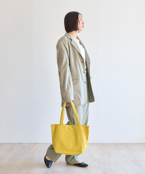 TASINAMI(タシナミ)の「TASINAMI シュリンクレザーショルダーバック (CO-2029)(ショルダーバッグ・レディース・カーキ/イエロー/オレンジ/ボルドー/ブラック/ベージュ・FREE)」の13枚目の写真