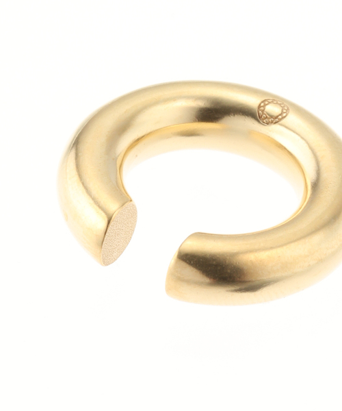 SASKIA DIEZ(サスキアディッツ)の「【SASKIA DIEZ/サスキア ディツ】 BOLD EARCUFF NO2 BRASS GOLD:イヤーカフ(イヤーカフ・レディース・ゴールド・FREE)」の4枚目の写真