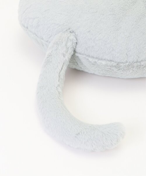 LBC（エルビーシー）の「HIBERNATION ネコクッション L（クッション/クッションカバー・レディース・ベージュ/ライトグレー/ピンク・FREE）」の17枚目の写真