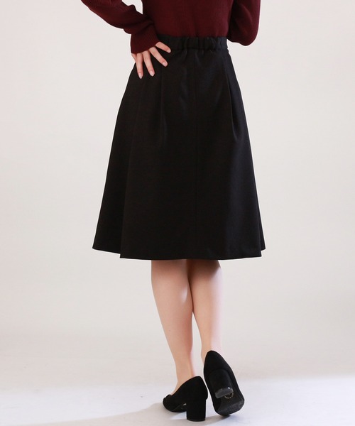 TRUDEA(トルディア)の「タックフレアスカート(スカート・レディース・ブラック/グリーン/グレイッシュベージュ/ネイビー・SMALL/X-SMALL/MEDIUM/LARGE)」の21枚目の写真