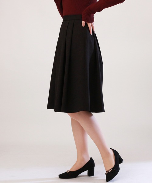 TRUDEA(トルディア)の「タックフレアスカート(スカート・レディース・ブラック/グリーン/グレイッシュベージュ/ネイビー・SMALL/X-SMALL/MEDIUM/LARGE)」の20枚目の写真