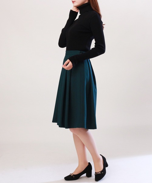 TRUDEA(トルディア)の「タックフレアスカート(スカート・レディース・ブラック/グリーン/グレイッシュベージュ/ネイビー・SMALL/X-SMALL/MEDIUM/LARGE)」の8枚目の写真