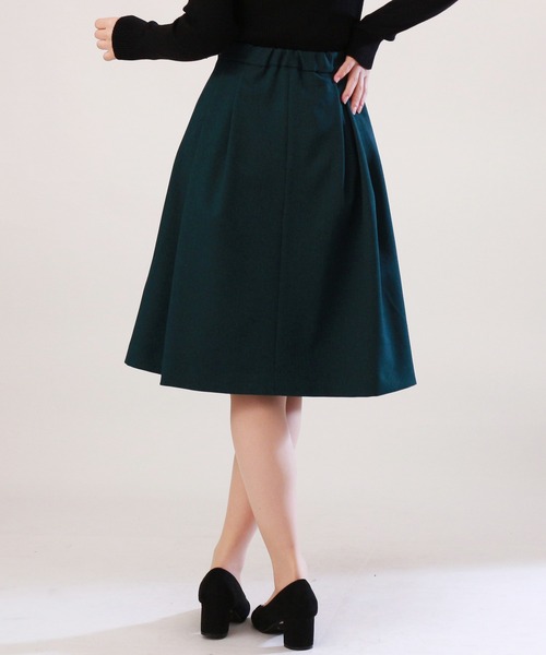 TRUDEA(トルディア)の「タックフレアスカート(スカート・レディース・ブラック/グリーン/グレイッシュベージュ/ネイビー・SMALL/X-SMALL/MEDIUM/LARGE)」の7枚目の写真