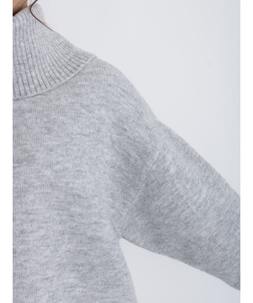 Te chichi(テチチ)の「スヌード付クルーネックニット(ニット/セーター・レディース・ネイビー/ベージュ/グレー・フリ-)」の18枚目の写真