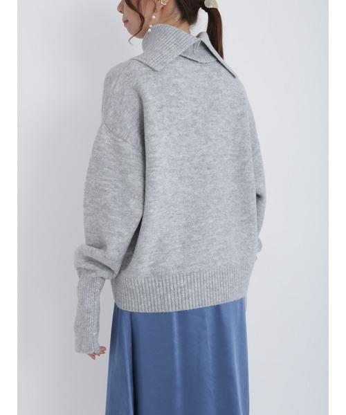 Te chichi(テチチ)の「スヌード付クルーネックニット(ニット/セーター・レディース・ネイビー/ベージュ/グレー・フリ-)」の12枚目の写真