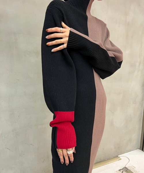 led.tokyo（レッドトウキョウ）の「【led.tokyo】バックオープンバイカラーリブニットワンピース（ワンピース・レディース・グレー/ブラック・FREE）」の15枚目の写真