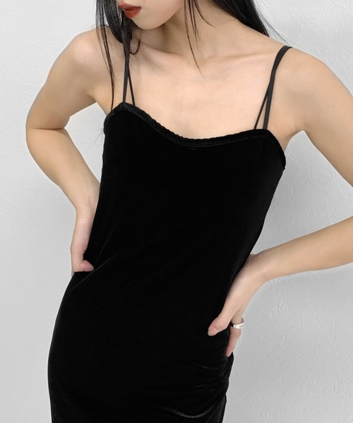 LVEU.（ラブユ.）の「【LVEU.】ベロアキャミソールワンピース / ワンピース きれいめ ワンピ キャミソール キャミ ロング タイト キャミワンピ ベロア 起毛 ブラック（ワンピース・レディース・ブラック・FREE）」の11枚目の写真