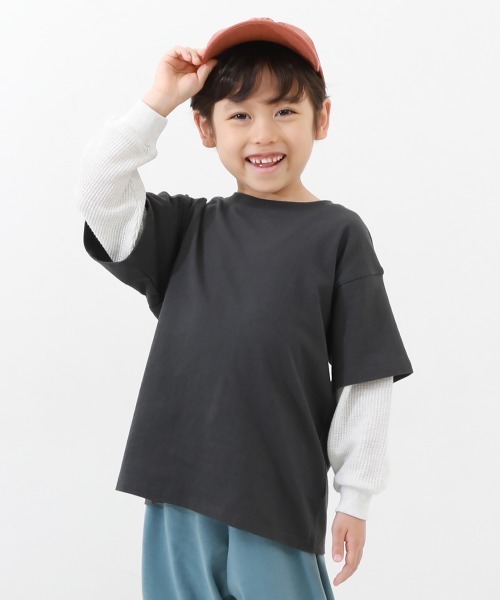 devirock(デビロック)の「レイヤード風 長袖Tシャツ(Tシャツ/カットソー・キッズ・ブルー系その他/スミクロ/ダークパープル/グレー系その他/グリーン系6/グリーン系/チャコール/ブルー系その他2/オートミール・120cm/110cm/130cm/100cm/140cm/160cm/150cm)」の2枚目の写真