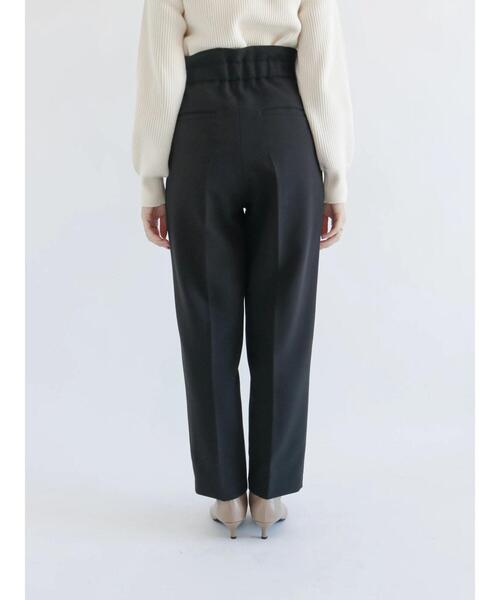 Te chichi（テチチ）の「ダブルクロスハイウエストテーパードパンツ（その他パンツ・レディース・グリーン/ピンク/ブラック・SMALL/MEDIUM）」の11枚目の写真