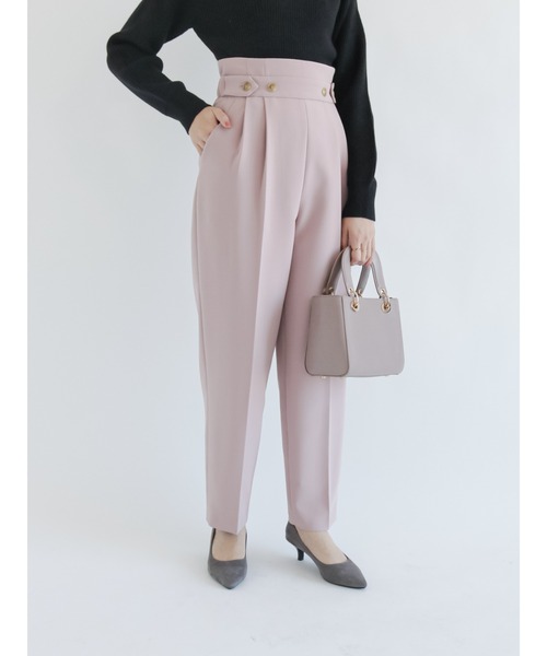 Te chichi（テチチ）の「ダブルクロスハイウエストテーパードパンツ（その他パンツ・レディース・グリーン/ピンク/ブラック・SMALL/MEDIUM）」の3枚目の写真