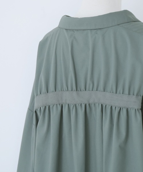 n'OrLABEL（ノアールレーベル）の「『バックギャザースキッパーシャツワンピース』（シャツワンピース・レディース・ベージュ/ブラック/グリーン・FREE）」の10枚目の写真