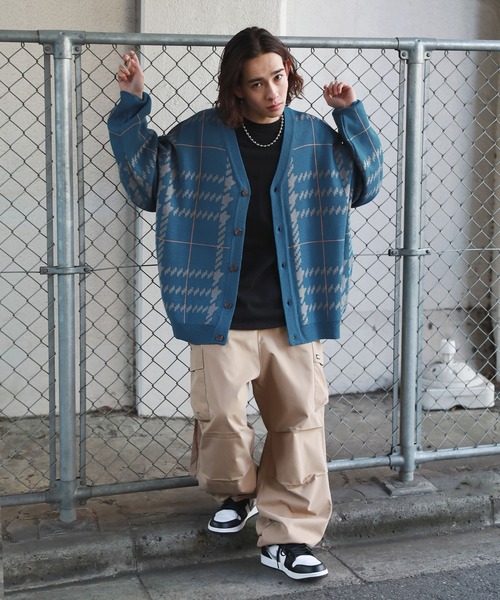 MSG（エムエスジー）の「ジャガードグレンチェックカーディガン（カーディガン/ボレロ・メンズ・ベージュ/ブルー/杢グレー・L/M）」の17枚目の写真