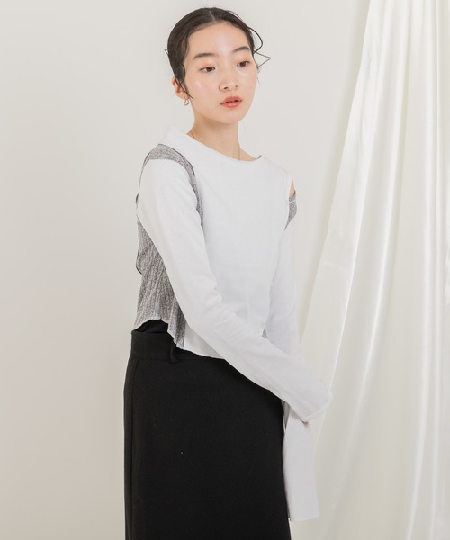 Jeudi(ジュディ)の「2トーンカラーデザイントップス(Tシャツ/カットソー・レディース・ブラック/アイボリー・FREE)」の2枚目の写真