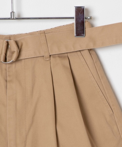 WEGO（ウィゴー）の「WEGO/ベルト付タックショートパンツ（その他パンツ・レディース・ホワイト/ベージュ/ブラック・FREE）」の20枚目の写真