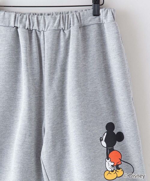 Disney(ディズニー)の「【DISNEY/ディズニー】 【MICKEY MOUSE/ミッキーマウス】別注 ミニ裏毛 スウェット ショートパンツ(その他パンツ・メンズ・ブラック/杢グレー・SMALL/MEDIUM/LARGE/X-LARGE)」の7枚目の写真